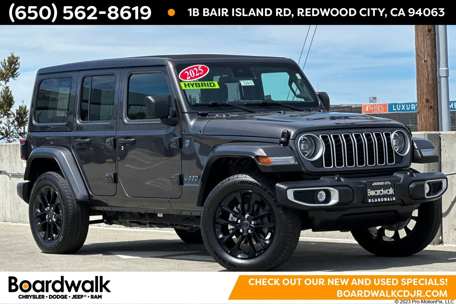 2025 Jeep Wrangler 4xe Sahara 4xe in Granite Crystal Metallic Clearcoat — front three-quarter view