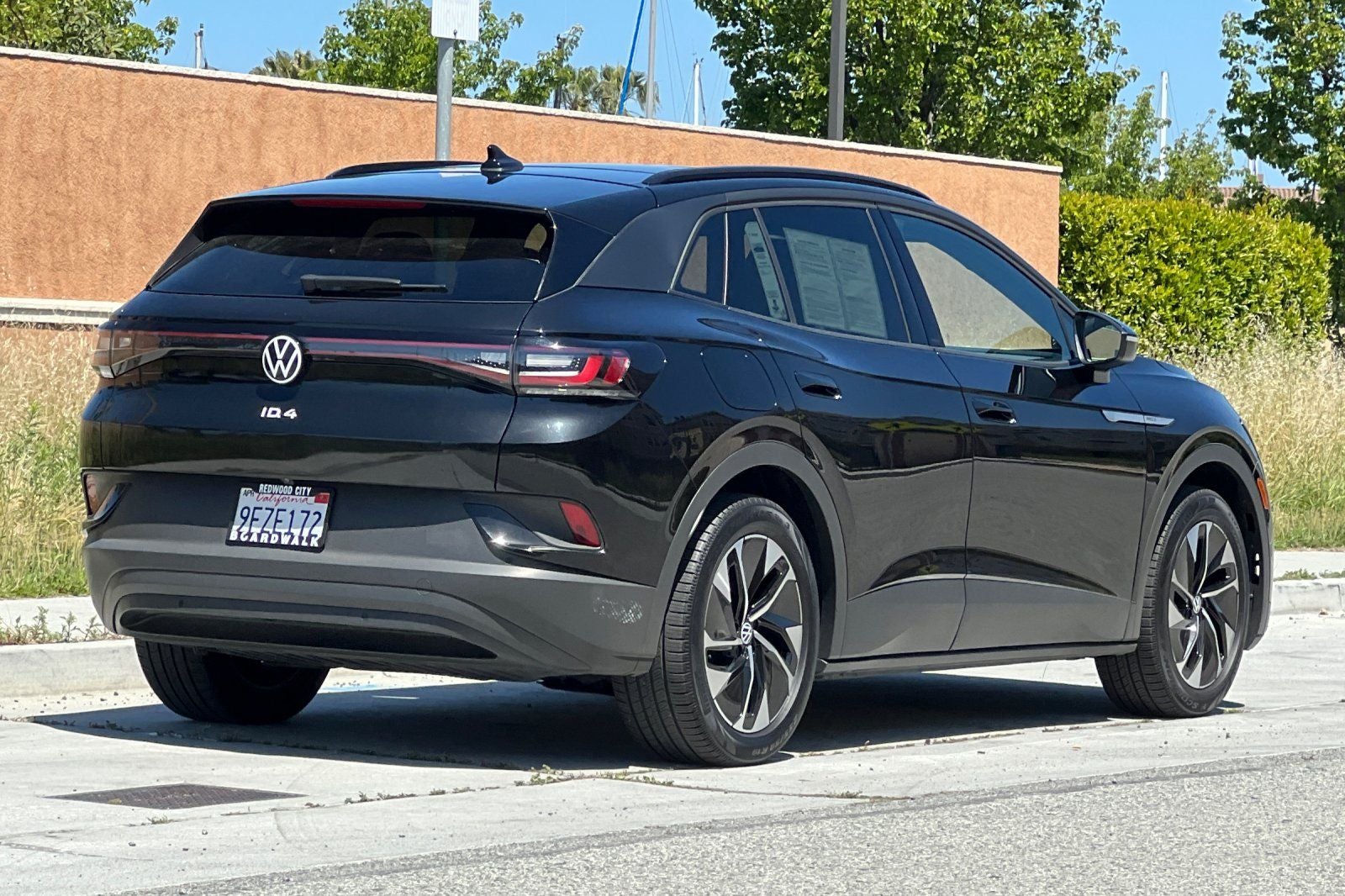 2022 Volkswagen Id.4 — interior view